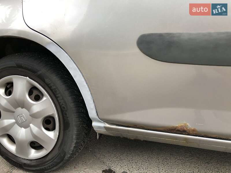 Хэтчбек Honda Jazz 2005 в Луцке