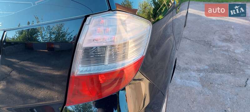 Хетчбек Honda Jazz 2009 в Ромнах
