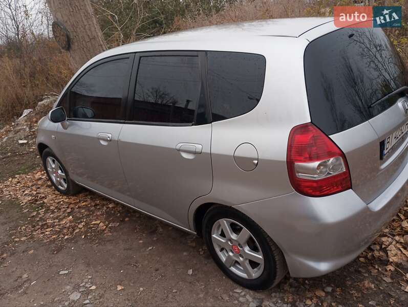 Хетчбек Honda Jazz 2006 в Полтаві