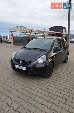 Хэтчбек Honda Jazz 2003 в Черновцах