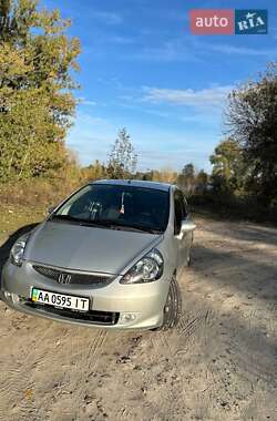 Хетчбек Honda Jazz 2006 в Надвірній