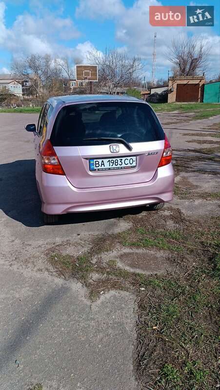 Хэтчбек Honda Jazz 2008 в Александрие
