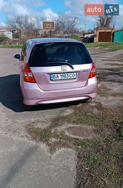 Хетчбек Honda Jazz 2008 в 