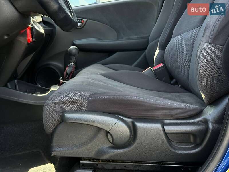 Хетчбек Honda Jazz 2010 в Рівному