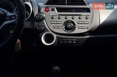 Хетчбек Honda Jazz 2010 в 