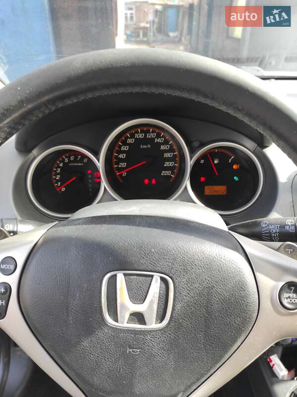 Хэтчбек Honda Jazz 2008 в Харькове