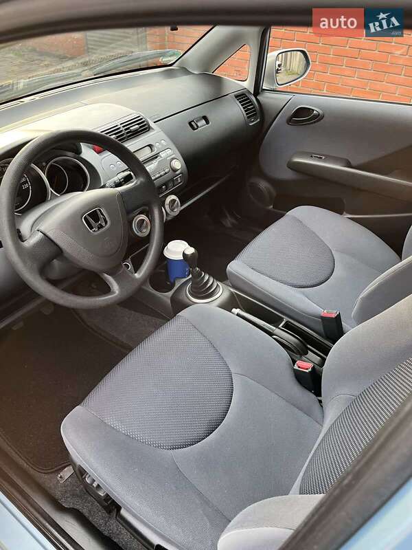 Хэтчбек Honda Jazz 2007 в Одессе
