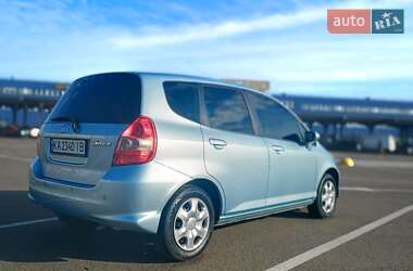 Хетчбек Honda Jazz 2005 в 