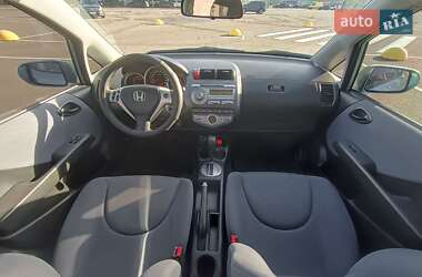 Хетчбек Honda Jazz 2005 в 