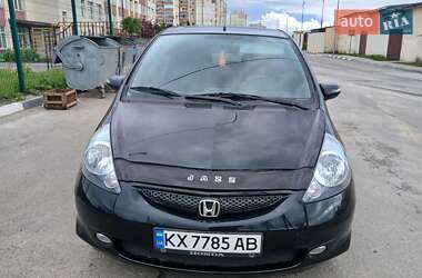 Хэтчбек Honda Jazz 2006 в 