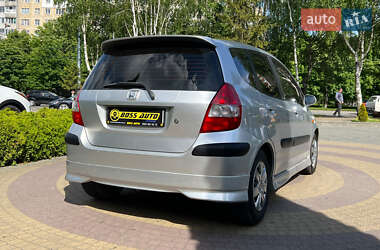Хэтчбек Honda Jazz 2002 в 