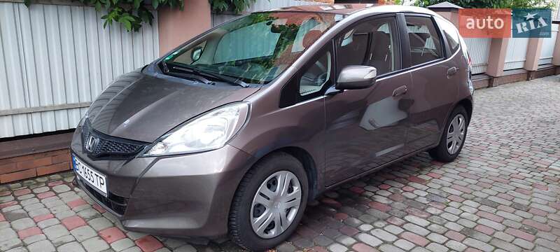 Хэтчбек Honda Jazz 2012 в 