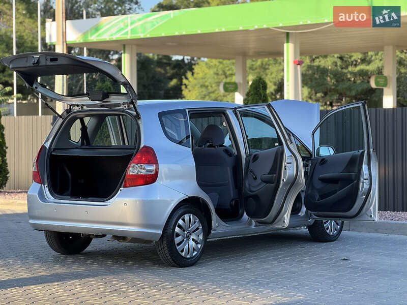 Хэтчбек Honda Jazz 2003 в Одессе