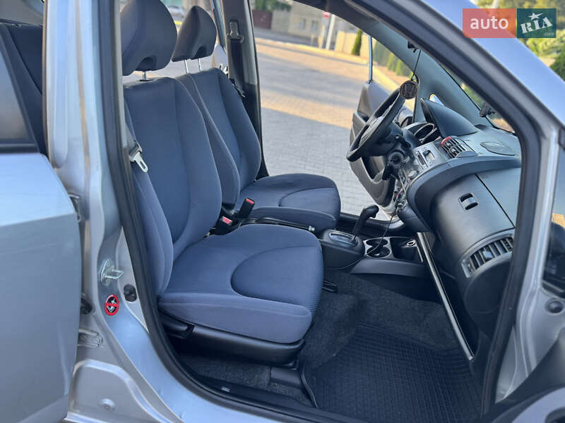 Хэтчбек Honda Jazz 2003 в Одессе