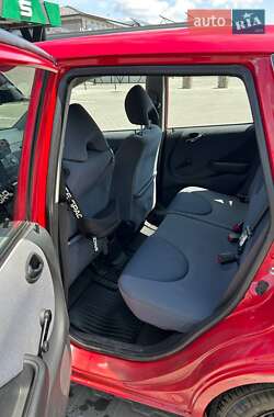 Хэтчбек Honda Jazz 2003 в 