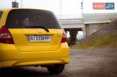 Хэтчбек Honda Jazz 2008 в 