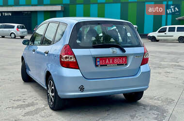 Хэтчбек Honda Jazz 2005 в 