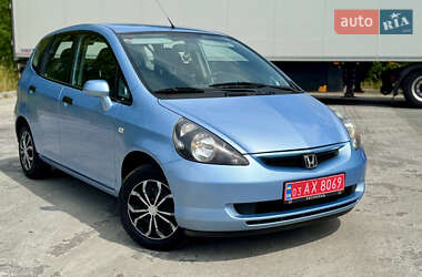 Хэтчбек Honda Jazz 2005 в 