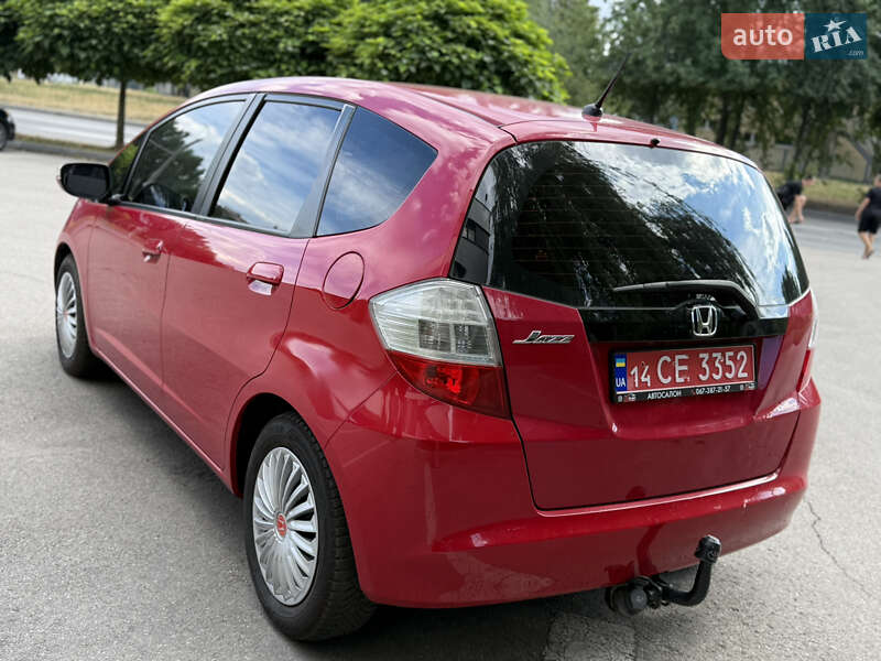 Хетчбек Honda Jazz 2010 в Дніпрі