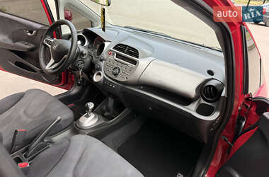 Хетчбек Honda Jazz 2010 в 