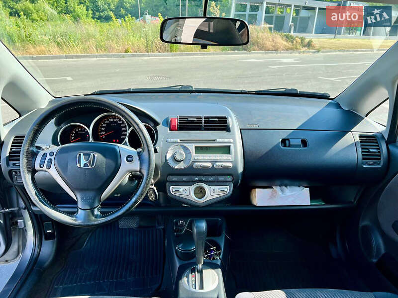 Хетчбек Honda Jazz 2008 в Ірпені