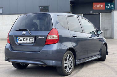 Хэтчбек Honda Jazz 2007 в 