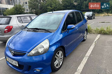 Хэтчбек Honda Jazz 2008 в Киеве