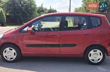 Хэтчбек Honda Jazz 2005 в 