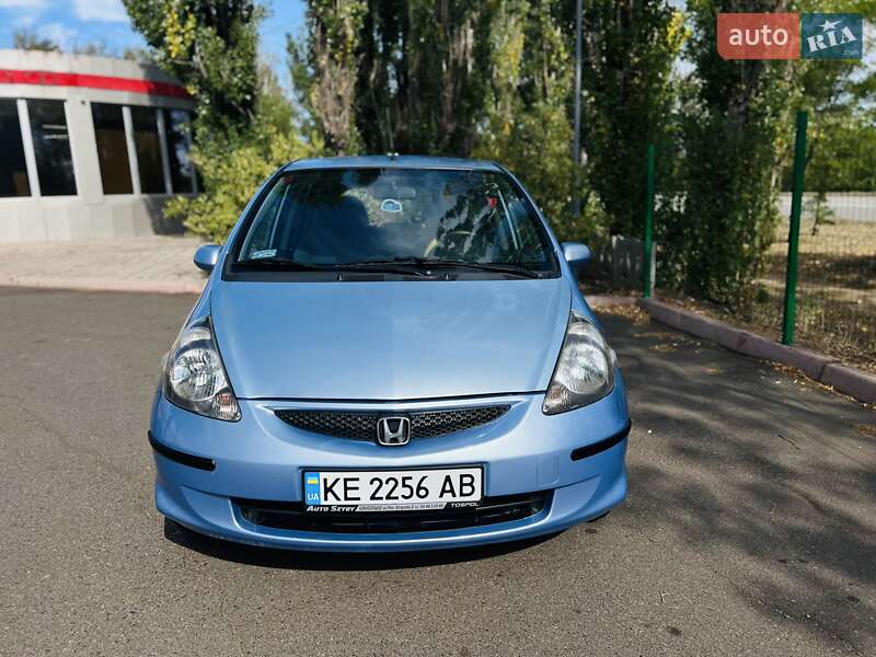 Хэтчбек Honda Jazz 2004 в Кривом Роге
