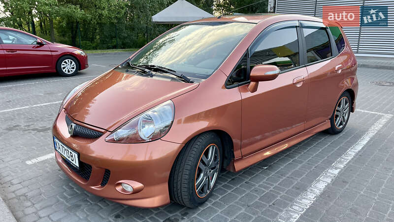 Хэтчбек Honda Jazz 2006 в Киеве фото 6 Хэтчбек Honda Jazz 2006 в Киеве