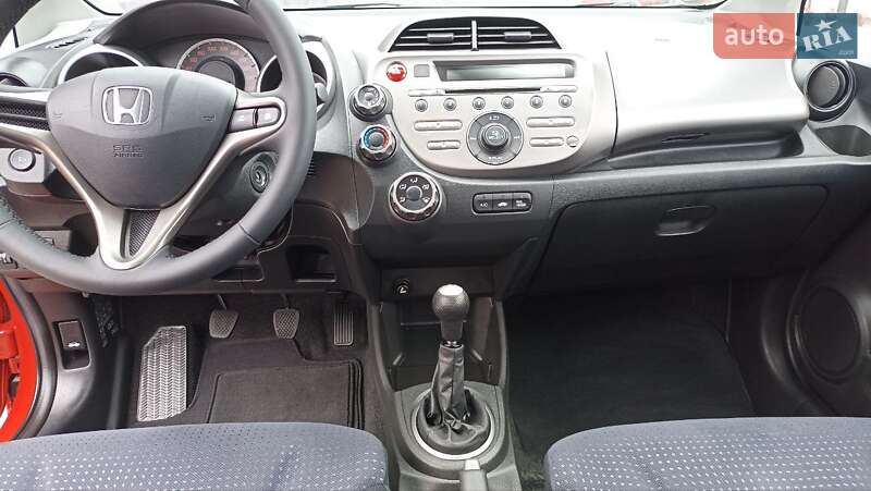 Хэтчбек Honda Jazz 2010 в Житомире
