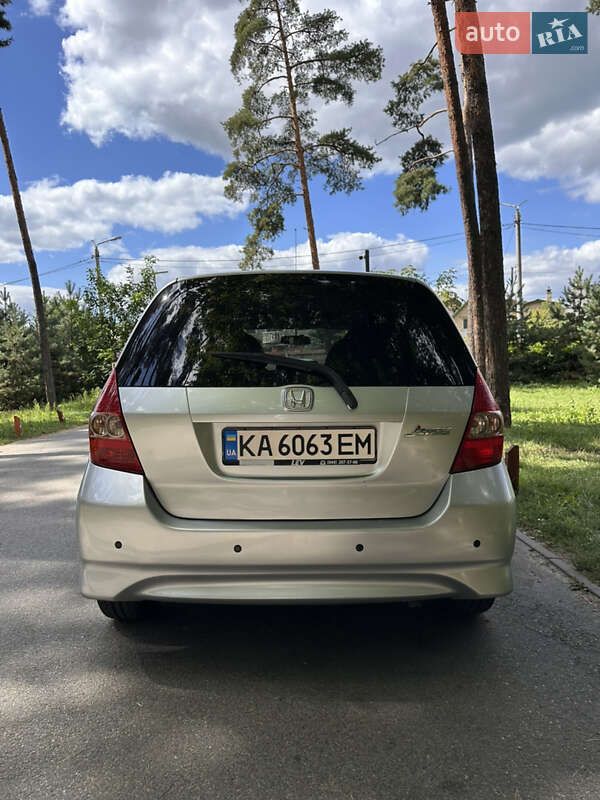 Хетчбек Honda Jazz 2007 в Києві фото 5 Хетчбек Honda Jazz 2007 в Києві