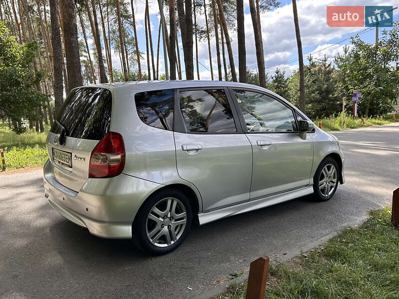 Хетчбек Honda Jazz 2007 в Києві фото 6 Хетчбек Honda Jazz 2007 в Києві
