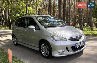 Хэтчбек Honda Jazz 2007 в 