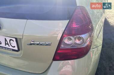 Хэтчбек Honda Jazz 2006 в  фото 13 Хэтчбек Honda Jazz 2006 в