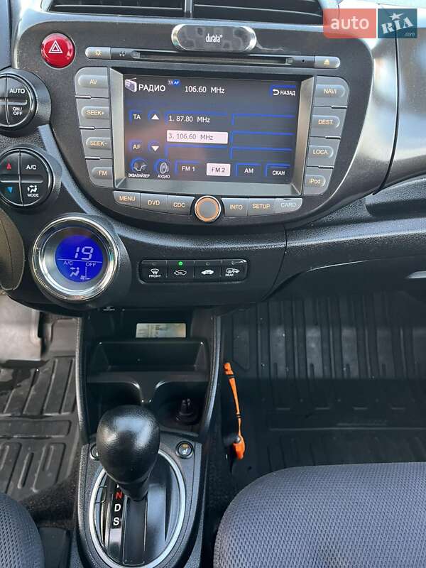 Хэтчбек Honda Jazz 2013 в Сарнах