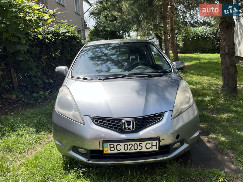 Хэтчбек Honda Jazz 2010 в Львове