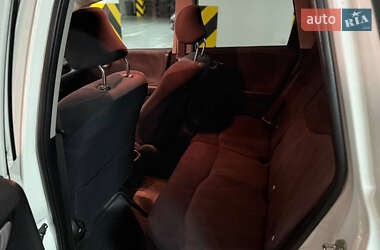 Хэтчбек Honda Jazz 2010 в 
