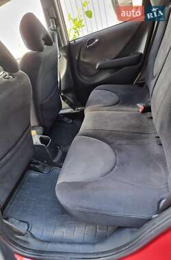 Хетчбек Honda Jazz 2006 в 