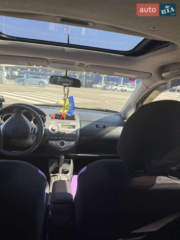 Хэтчбек Honda Jazz 2007 в Киеве