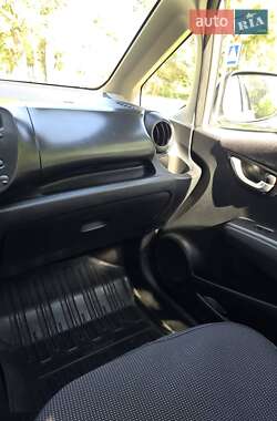 Хэтчбек Honda Jazz 2011 в 