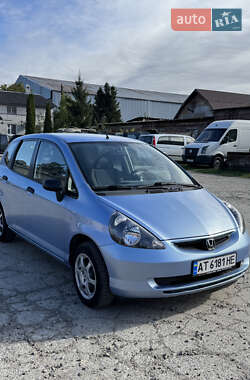 Хэтчбек Honda Jazz 2004 в 