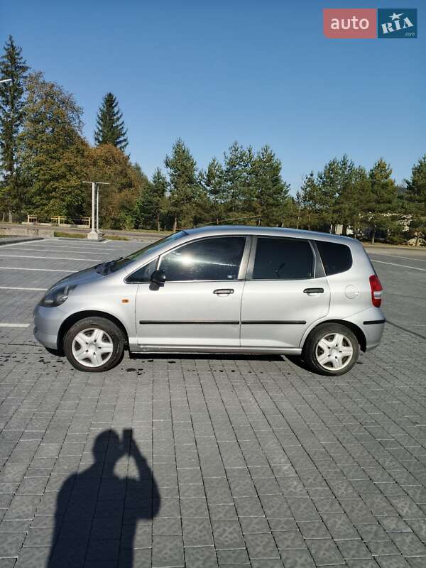 Хэтчбек Honda Jazz 2003 в Самборе фото 2 Хэтчбек Honda Jazz 2003 в Самборе