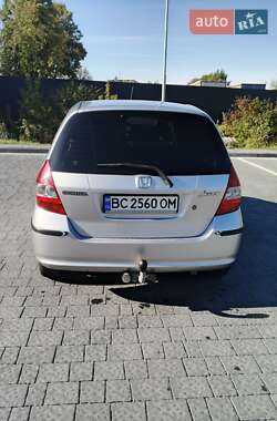 Хэтчбек Honda Jazz 2003 в 