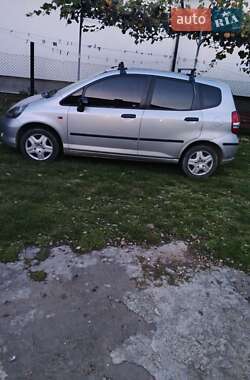 Хэтчбек Honda Jazz 2003 в 