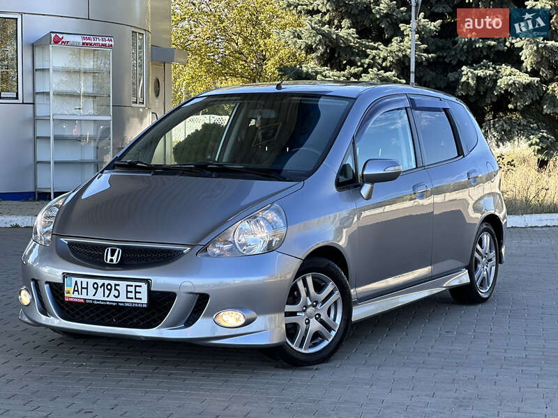 Хэтчбек Honda Jazz 2008 в 