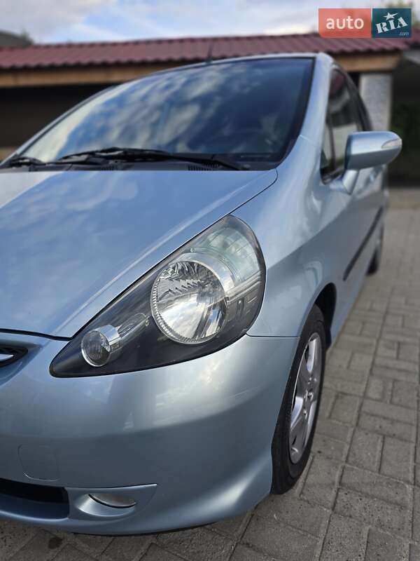 Хэтчбек Honda Jazz 2007 в Запорожье