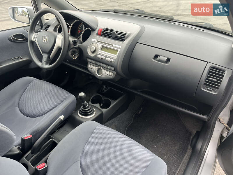 Хэтчбек Honda Jazz 2007 в Киеве