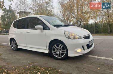 Хэтчбек Honda Jazz 2008 в Днепре Хэтчбек Honda Jazz 2008 в Днепре
