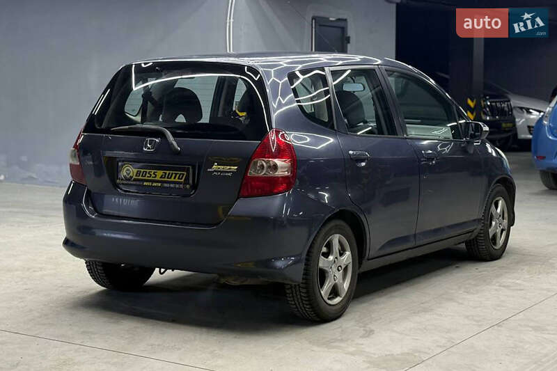Хетчбек Honda Jazz 2007 в Чернівцях фото 6 Хетчбек Honda Jazz 2007 в Чернівцях